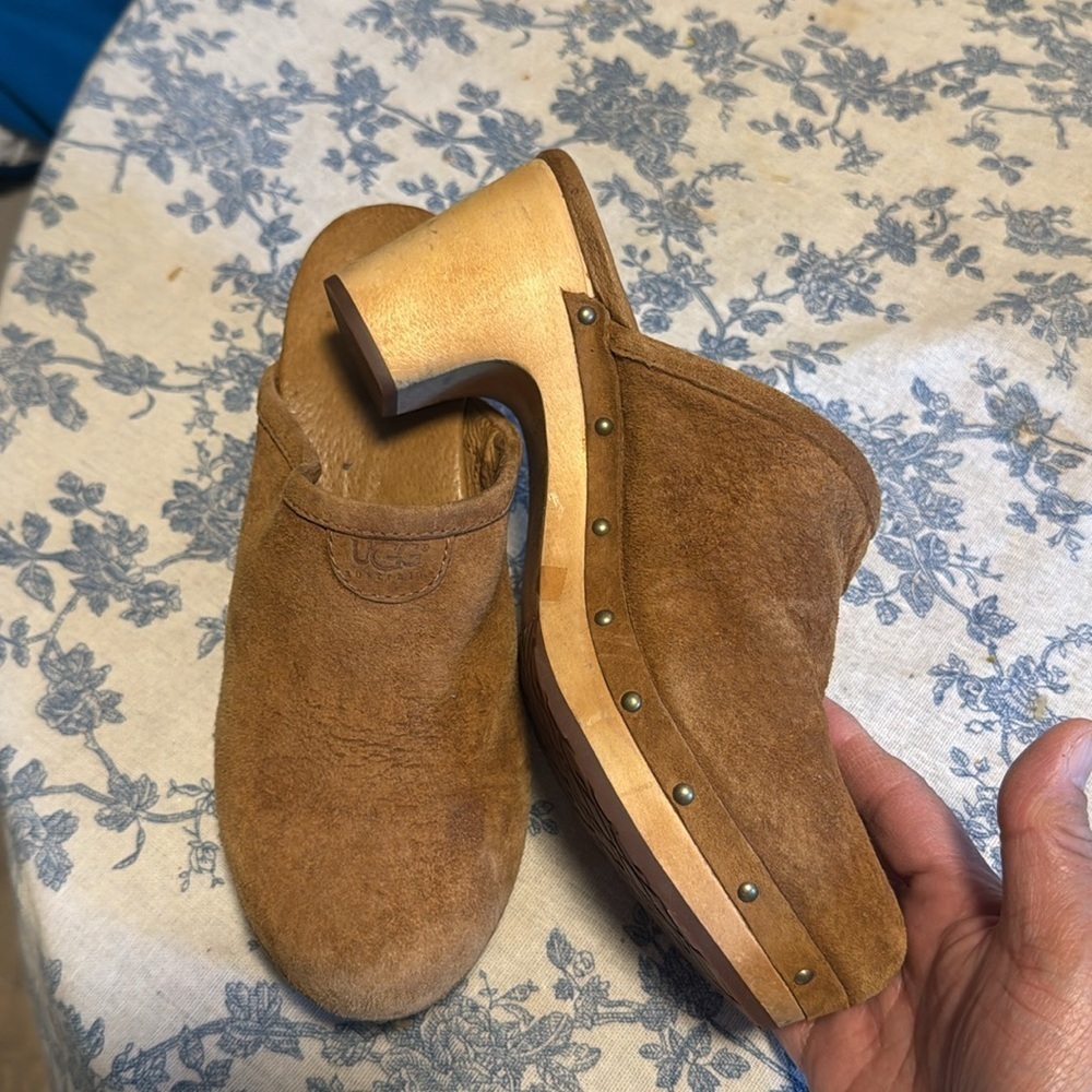 UGG Brown Suede Slip-On Clogs Size 7 - Picture 3 of 5